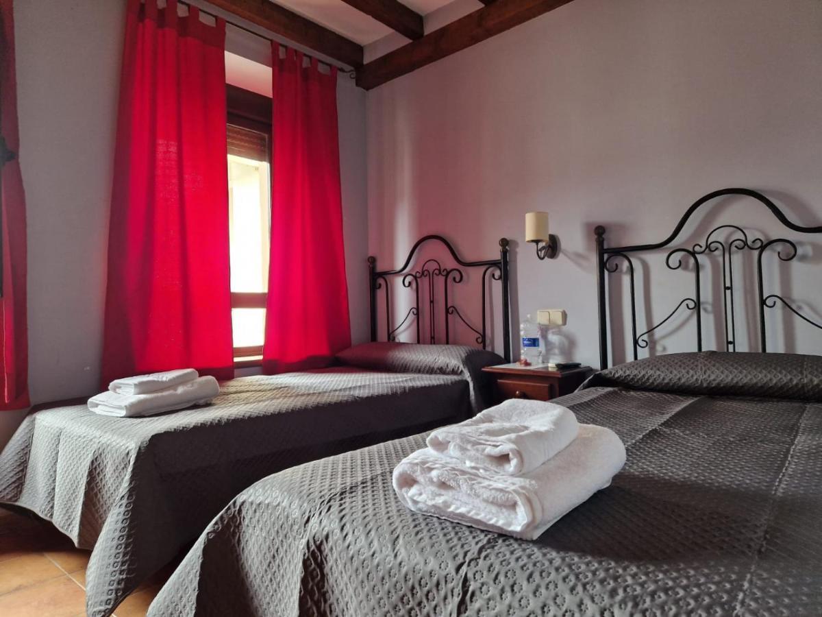 Hostal La Plata Oropesa Dış mekan fotoğraf