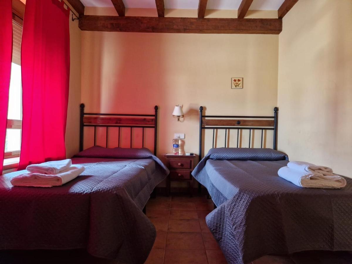 Hostal La Plata Oropesa Dış mekan fotoğraf